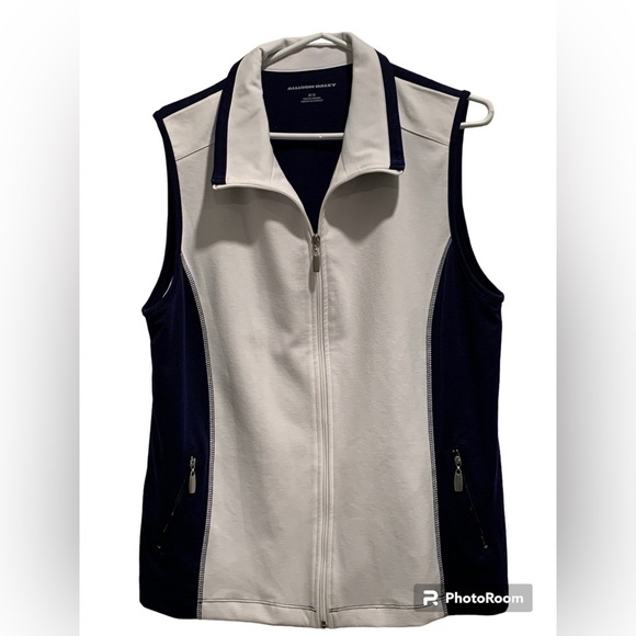 Allison Daley, size m, made in Cambodia - Picture 1 of 12